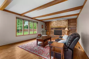 2514 Northridge Ln NE, Rochester, MN 55906 - Photo 2
