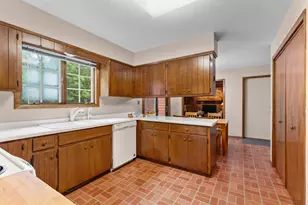 2514 Northridge Ln NE, Rochester, MN 55906 - Photo 12