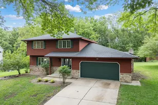 2514 Northridge Ln NE, Rochester, MN 55906 - Photo 1