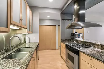 561 Laurel Avenue #1, Saint Paul, MN 55102 - Photo 10