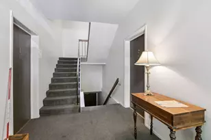 561 Laurel Ave, Saint Paul, MN 55102 - Photo 22