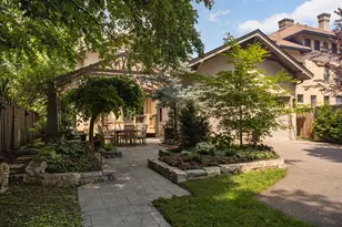 582 Summit Ave, Saint Paul, MN 55102 - Photo 4