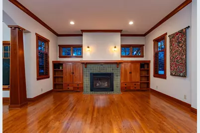 582 Summit Avenue, Saint Paul, MN 55102 - Photo 22
