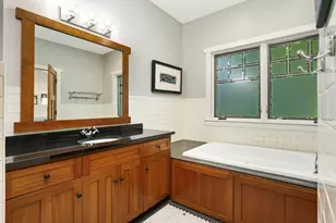 582 Summit Ave, Saint Paul, MN 55102 - Photo 32
