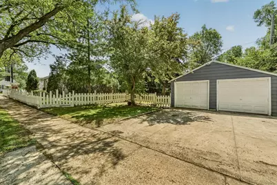 1006 10th Street NE, Rochester, MN 55906 - Photo 2
