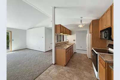 1731 27th Avenue S, Fargo,  58103 - Photo 8