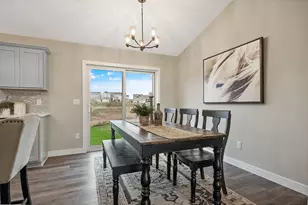 318 Aspen Dr, Somerset, WI 54025 - Photo 6
