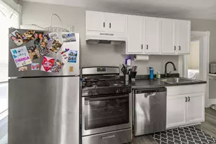 118 George St W, Saint Paul, MN 55107 - Photo 20