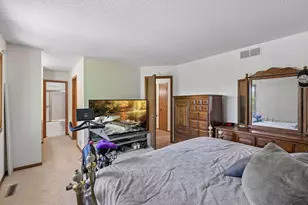 17088 Hamilton Dr, Lakeville, MN 55044 - Photo 26