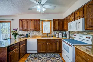8246 Red Pine Ln NE, Bemidji, MN 56601 - Photo 14