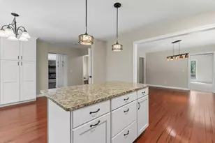 13995 Hidden Lk Trl NE, Prior Lake, MN 55372 - Photo 14