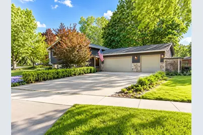 12265 Heather Street NW, Coon Rapids, MN 55433 - Photo 2
