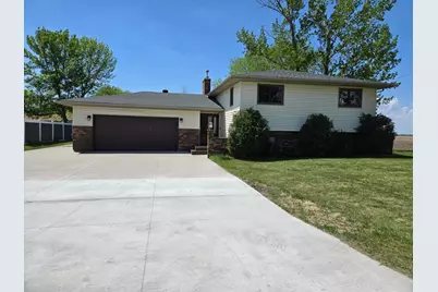 612 7th Street NE, Dilworth, MN 56529 - Photo 2