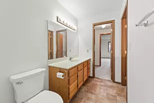 4765 10th Ave S, Fargo,  58103 - Photo 18