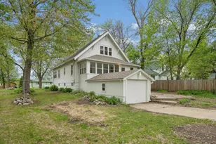 390 McGrann St, Green Isle, MN 55338 - Photo 2