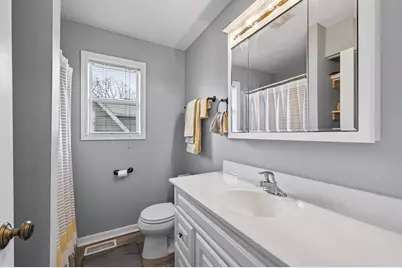1109 Lawson Avenue E, Saint Paul, MN 55106 - Photo 22