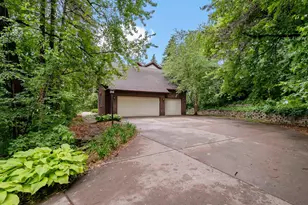 1536 Shannon Dr, Woodbury, MN 55125 - Photo 6