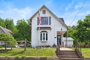 809 Home St, Kenyon, MN 55946 - Photo 2
