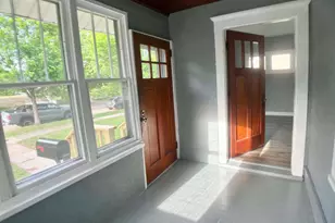 1170 Minnehaha Ave W, Saint Paul, MN 55104 - Photo 6