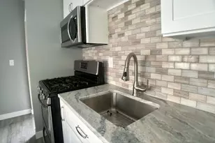 1170 Minnehaha Ave W, Saint Paul, MN 55104 - Photo 10