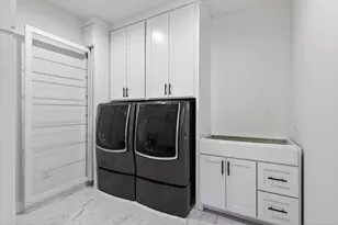 5717 W 68th St, Edina, MN 55439 - Photo 42