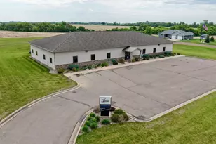 600 Union St, Tracy, MN 56175 - Photo 1