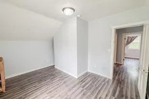 409 9th St SW, Willmar, MN 56201 - Photo 40