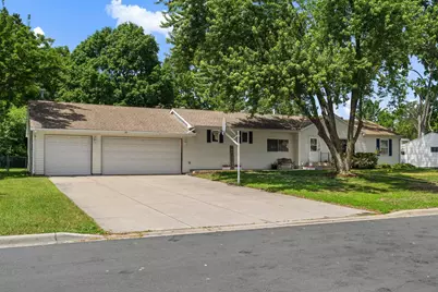 8644 4th Avenue S, Bloomington, MN 55420 - Photo 1