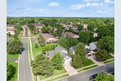 9994 Dunberry Circle, Eden Prairie, MN 55347 - Photo 38