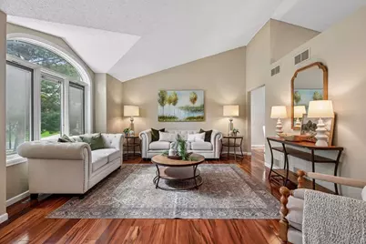 9994 Dunberry Circle, Eden Prairie, MN 55347 - Photo 4