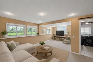 3098 Evelyn St, Roseville, MN 55113 - Photo 18
