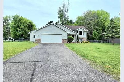 5475 273rd Street, Wyoming, MN 55092 - Photo 2