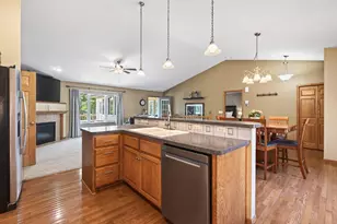 10201 46th St NE, Saint Michael, MN 55376 - Photo 12