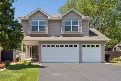 634 6th Avenue S, Hopkins, MN 55343 - Photo 1