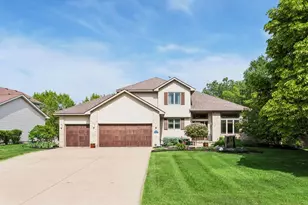 3779 Westin Ave, Woodbury, MN 55125 - Photo 2