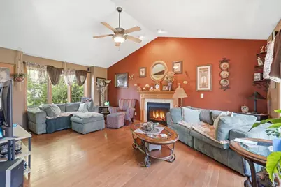 1374 Pheasant Run, New Richmond, WI 54017 - Photo 6