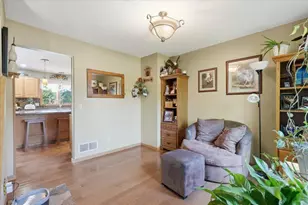 1374 Pheasant Run, New Richmond, WI 54017 - Photo 10
