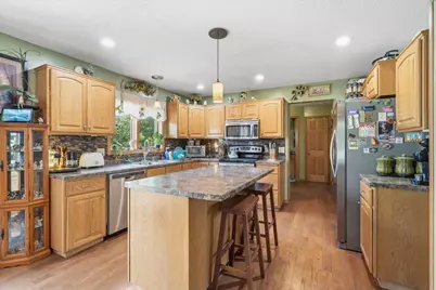 1374 Pheasant Run, New Richmond, WI 54017 - Photo 6