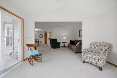 1906 Oak Tree Lane #D, Austin, MN 55912 - Photo 6