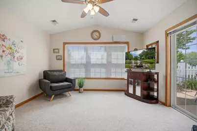 1906 Oak Tree Lane #D, Austin, MN 55912 - Photo 4