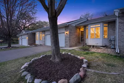 13310 Glenhaven Court, Apple Valley, MN 55124 - Photo 2
