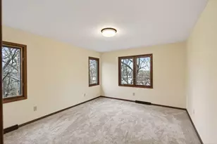 13001 Maywood Ln, Hopkins, MN 55343 - Photo 16