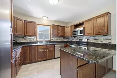 2401 S Flickertail Drive S, Fargo,  58103 - Photo 14