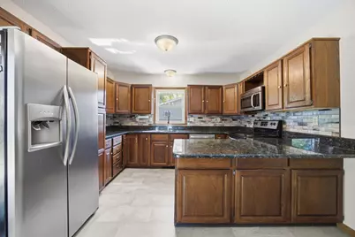 2401 S Flickertail Drive S, Fargo,  58103 - Photo 10