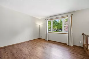 2401 S Flickertail Dr S, Fargo,  58103 - Photo 6