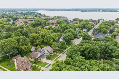 132 Minnetonka Avenue N, Wayzata, MN 55391 - Photo 1