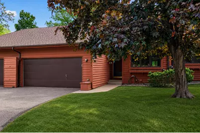10779 53rd Avenue N, Plymouth, MN 55442 - Photo 2