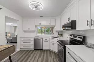 3801 W 98th St, Bloomington, MN 55431 - Photo 2