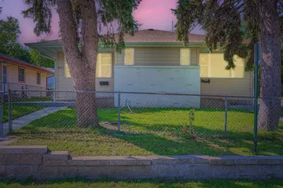 4037 37th Avenue N, Robbinsdale, MN 55422 - Photo 2