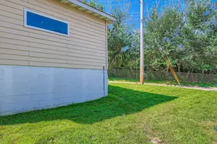 4037 37th Ave N, Robbinsdale, MN 55422 - Photo 26